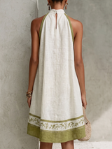 Agathe | Robe Mini Trapèze Sans Manches Blanche et Vert Olive à Fleurs