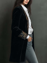 Léontine | Fitted Black Baroque Print Blazer