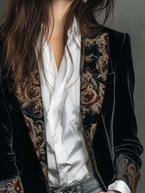 Léontine | Fitted Black Baroque Print Blazer