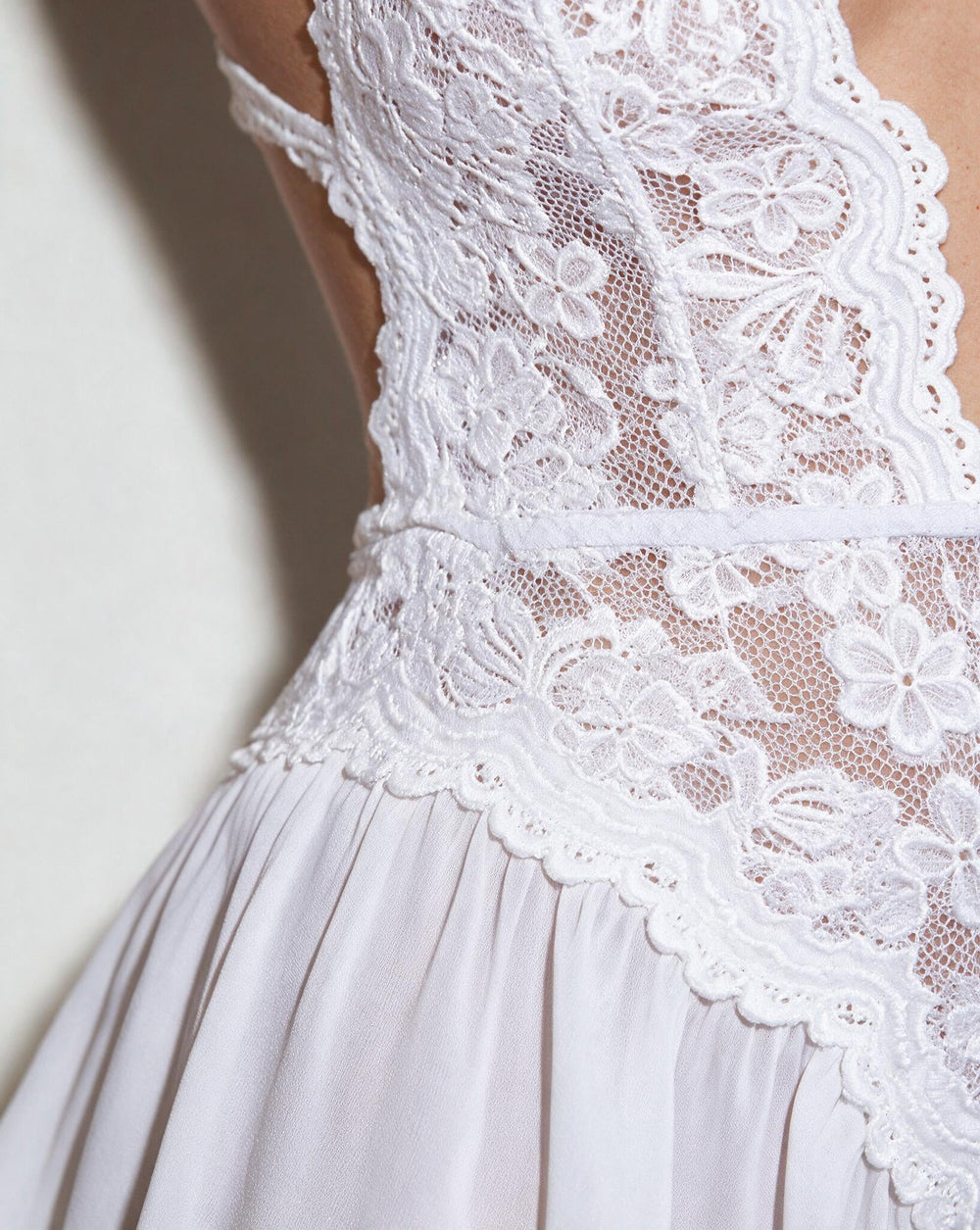 Laure | Body en Dentelle à Jupe Volantée