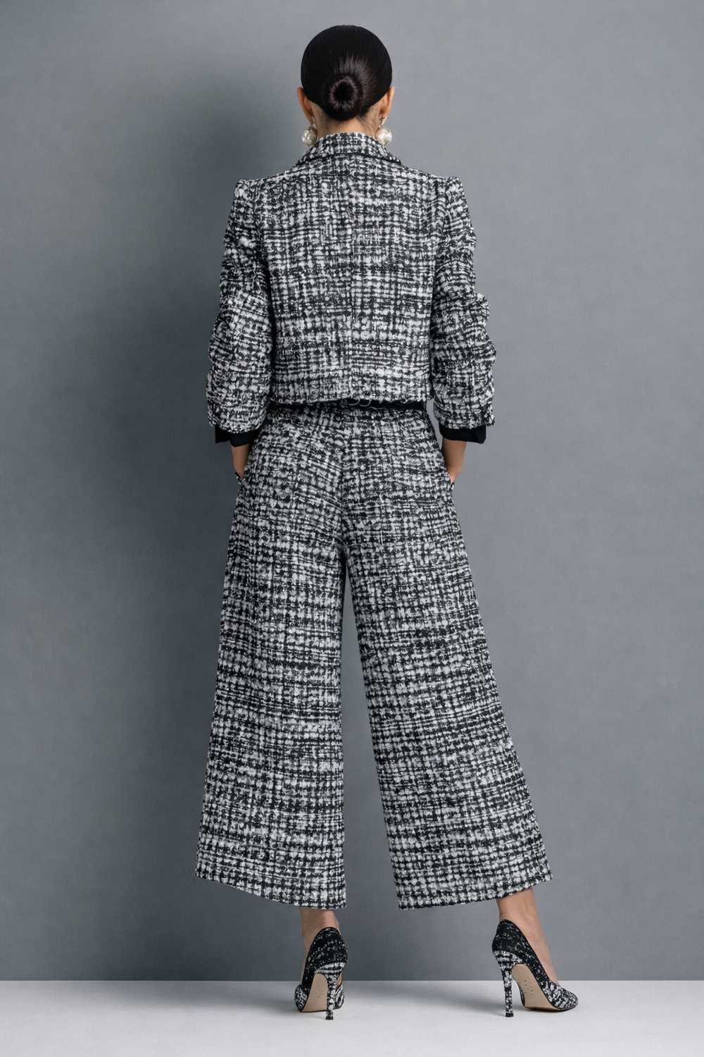 Vivienne | Tweed Set for Cool Days